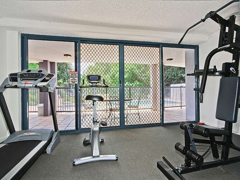 Aparthotel On The Park 4*